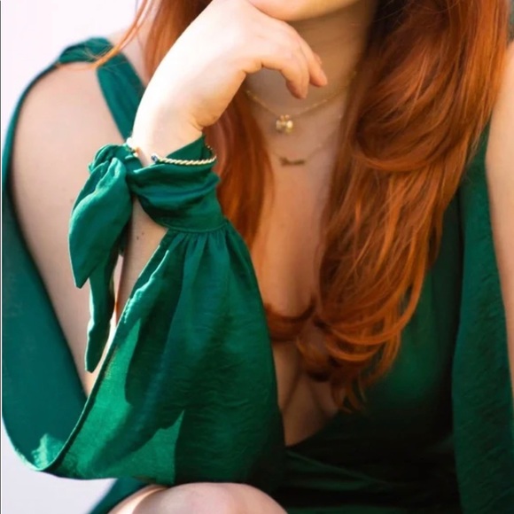 Emerald Green silk flowy wrap around dress - Picture 3 of 8